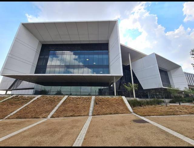 BUSINESS PROPERTY TO RENT IN WATERFALL